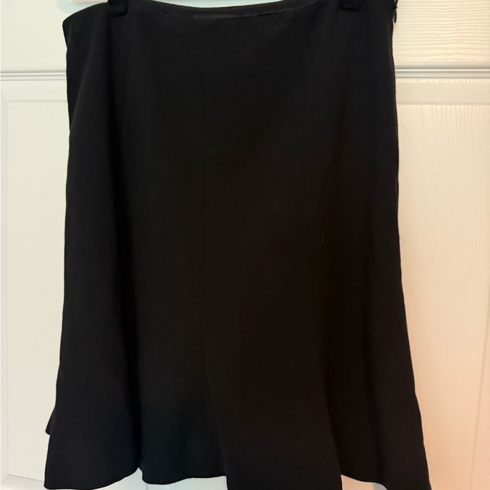 Elegant Black Women's Skirt